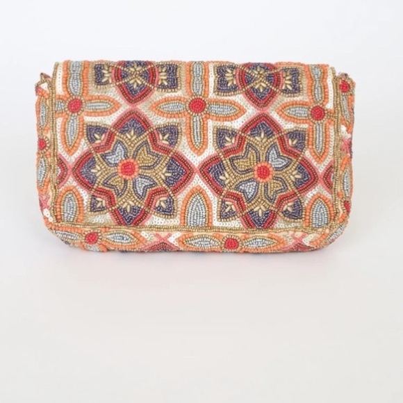 Lulus Style that Stuns Beaded Clutch with chain strap option - Picture 5 of 10